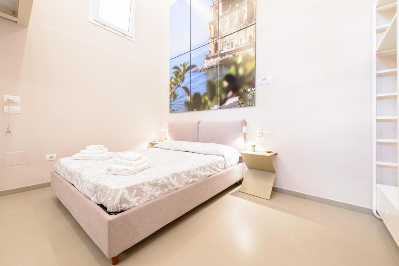 Dimorart Design Accomodations In Napoli Extérieur photo