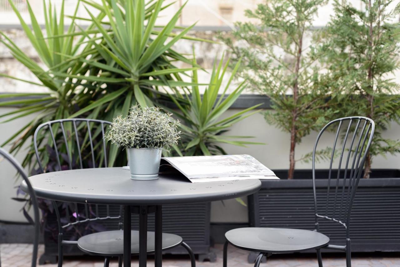 Dimorart Design Accomodations In Napoli Extérieur photo