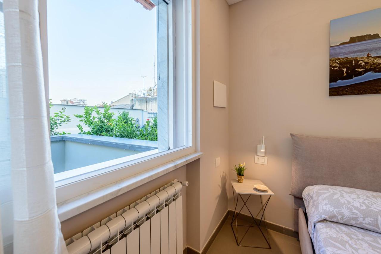 Dimorart Design Accomodations In Napoli Extérieur photo