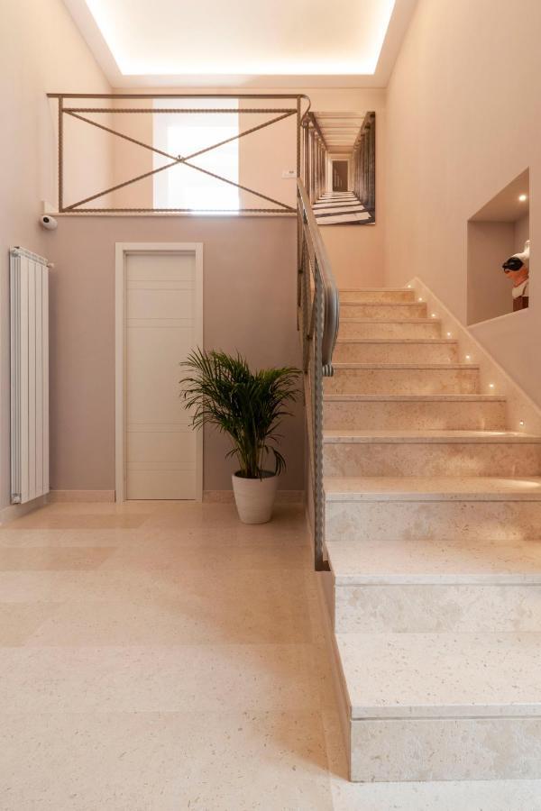 Dimorart Design Accomodations In Napoli Extérieur photo