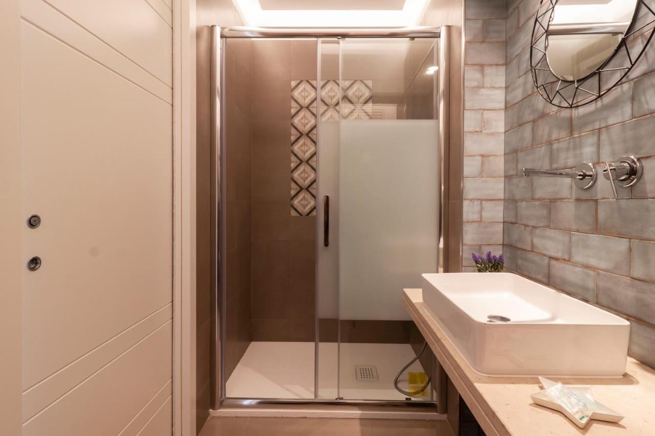 Dimorart Design Accomodations In Napoli Extérieur photo